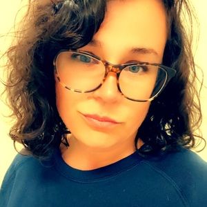 Meet your Posher, Teah